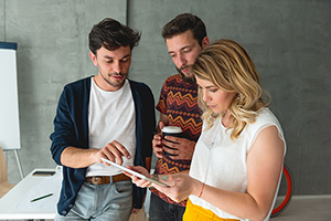 Employees-Engaged300x200